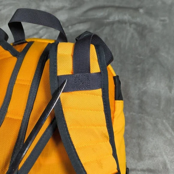 Nike Cheyenne Vapor II Backpack Orange Black Reflective Daypack Hiking Outodoor - Picture 8 of 16